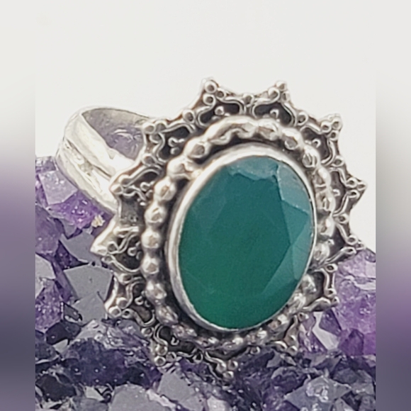 GREEN ONYX CRYSTAL VINTAGE LOOK RING HANDMADE IN STERLING SILVER SZ 7 - Picture 5 of 7